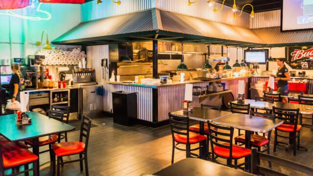 Bogey’s Sports Pub